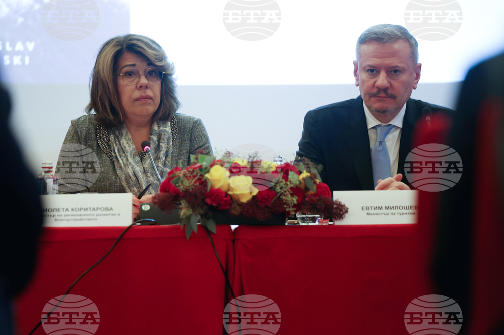 Наредбата, свързана с достъпността на плажовете за хората с увреждания, е в последен стадий на съгласуване, съобщи министър Коритарова