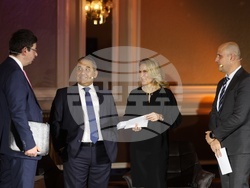 Конференция - „Финанси: Уравнения и решения”