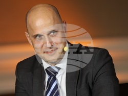 Конференция - „Финанси: Уравнения и решения”