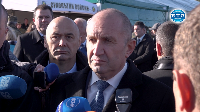 Очаквам повече разум, а не абдикация към поредните избори, каза президентът Румен Радев