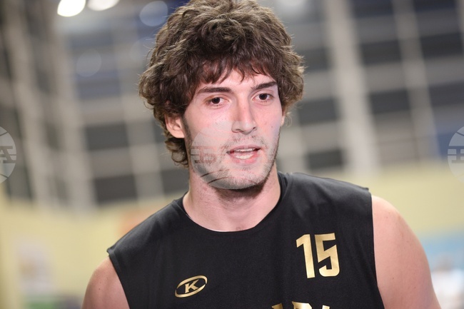 Костадинов и Тенерифе завършиха на четвърто място в Шампионската лига по баскетбол