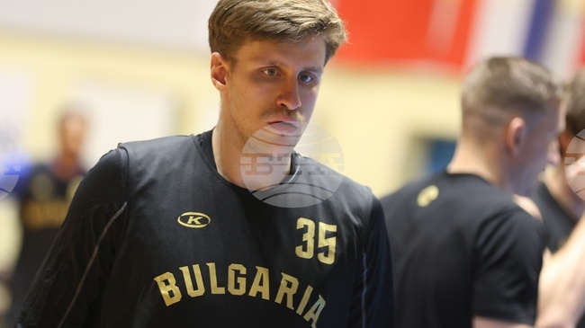 Иван Алипиев