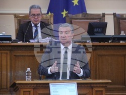 Драгомир Стойнев 