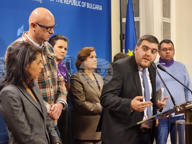  Парламент - синдикати - брифинг