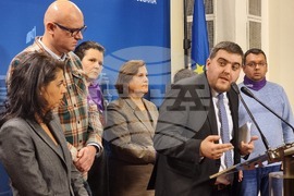 Парламент - синдикати - Кодекс на труда - брифинг