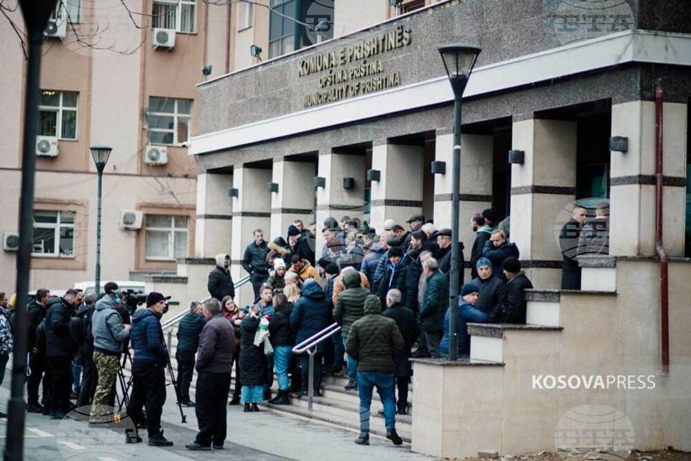 Протест в Прищина срещу увеличение на наемите на помещения с 80 до 100 процента