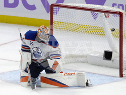 Oilers Senators Hockey