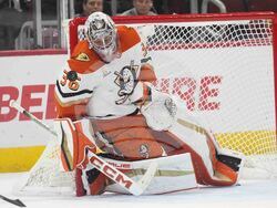 Ducks Blackhawks Hockey