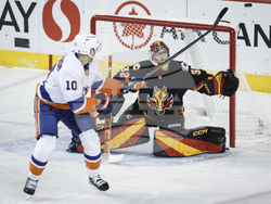 Islanders Flames Hockey