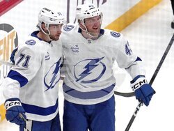Lightning Penguins Hockey