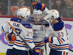 Oilers Senators Hockey