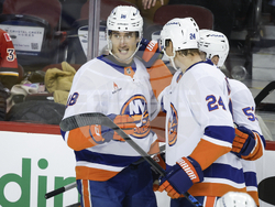 Islanders Flames Hockey