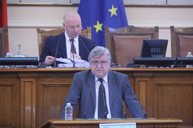 Манол Генов, БСП: Призоваваме за обща парламентарна солидарност по повод правата на българите в район Тараклия, Молдова