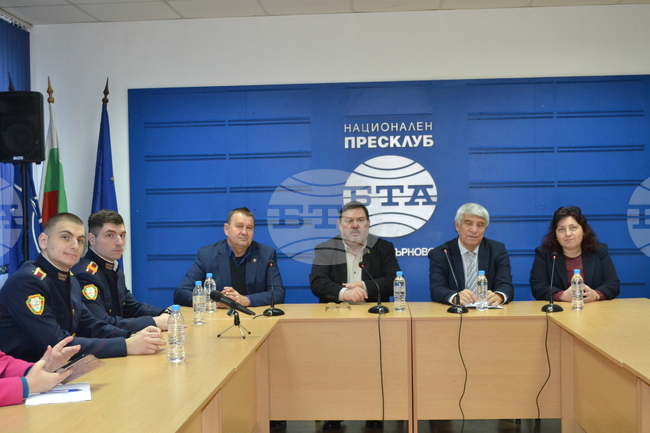 Национален пресклуб на БТА Велико Търново - пресконференция - дискусия - „…Защото нямаме втори Левски на света!“