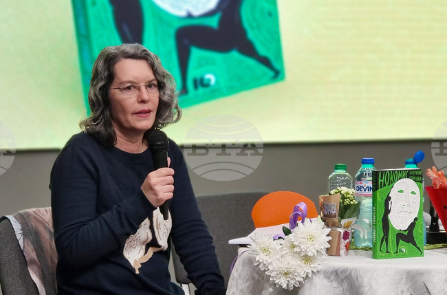 Писателката Катерина Стойкова гостува онлайн на Обществото за поезия и литературна проза „Глаголницата“ в Сиатъл, САЩ