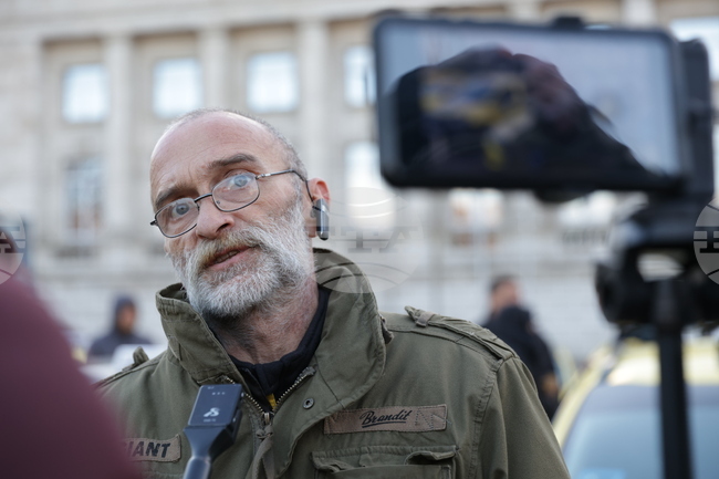 Taxi Drivers Want Bonus-Malus System, Price Cap on Liability Insurance