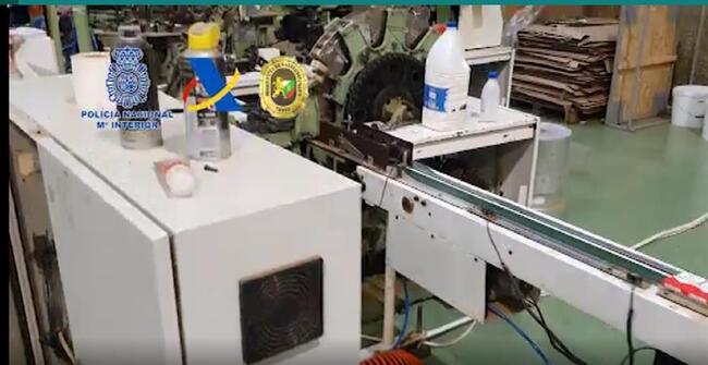 Организирана престъпна група, занимавала се с незаконно производство на цигари, е разбита при международна операция