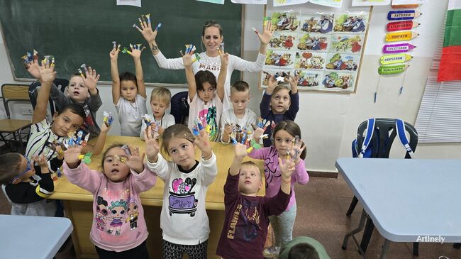 За втора поредна година училище „Св. св. Константин и Елена“ в Ел Раал, Испания, се включи в инициативата „Ден на четенето“