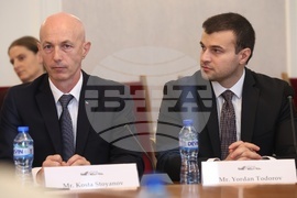 Народно събрание - „Възраждане“ -„Европа на суверенните нации“ - работна среща