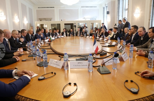 MEPs of Europe of Sovereign Nations Meet with Bulgarian MPs of Vazrazhdane 