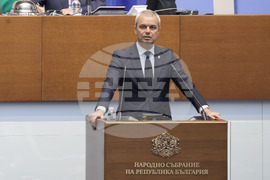 Народно събрание - заседание - Костадин Костадинов