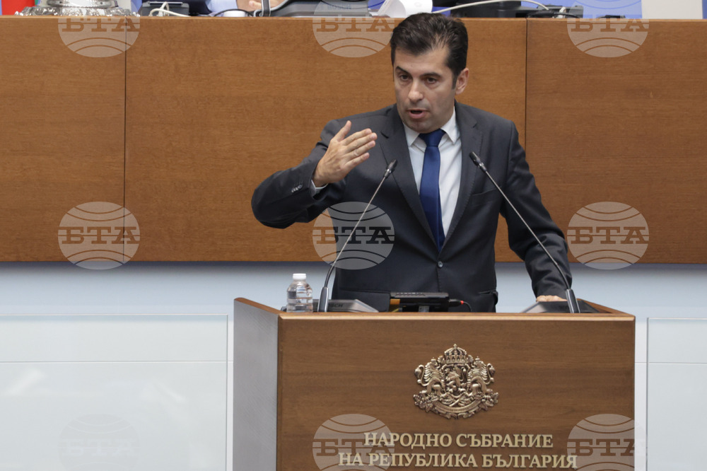 Народно събрание - заседание - Кирил Петков