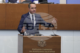 Народно събрание - заседание -  Цончо Ганев
