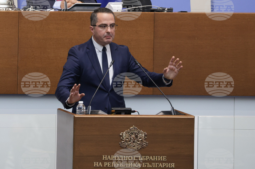 Народно събрание - заседание -  Цончо Ганев