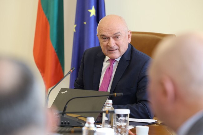 Government Is the Only Institution that Continues to Work - PM