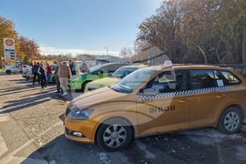Разград - таксиметрови шофьори - протест