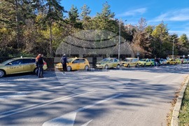 Разград - таксиметрови шофьори - протест