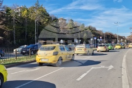 Разград - таксиметрови шофьори - протест