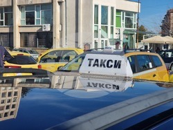 Ловеч - таксита - протест