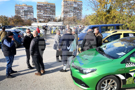 Варна - таксиметрови шофьори - протест