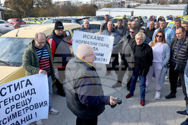 Варна - таксиметрови шофьори - протест