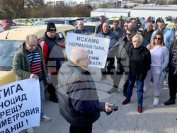 Варна - таксиметрови шофьори - протест