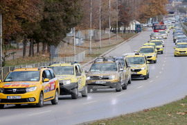 Варна - таксиметрови шофьори - протест