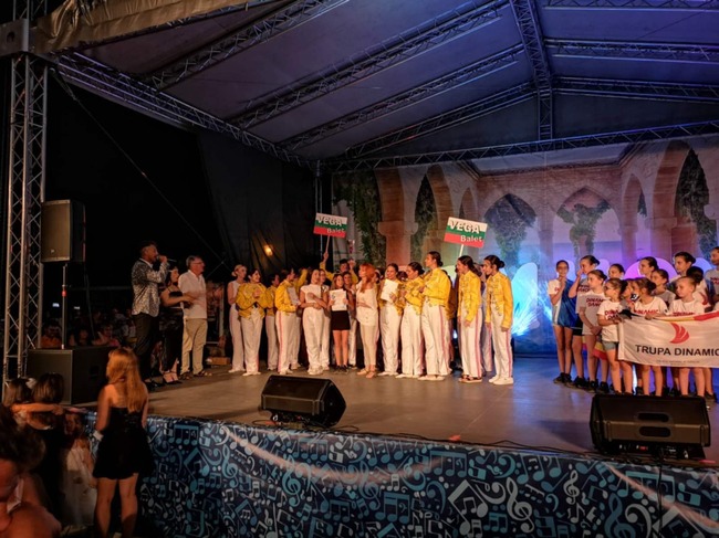 Модерен балет „Вега“ от Търговище ще участва в Международен артденс фестивал в Румъния