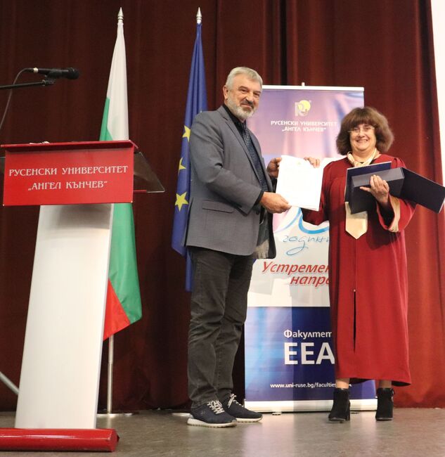 Драгомир Драганов: Влиянието на факултета по електротехника, електроника и автоматика към Русенския университет надхвърля пределите на страната ни 