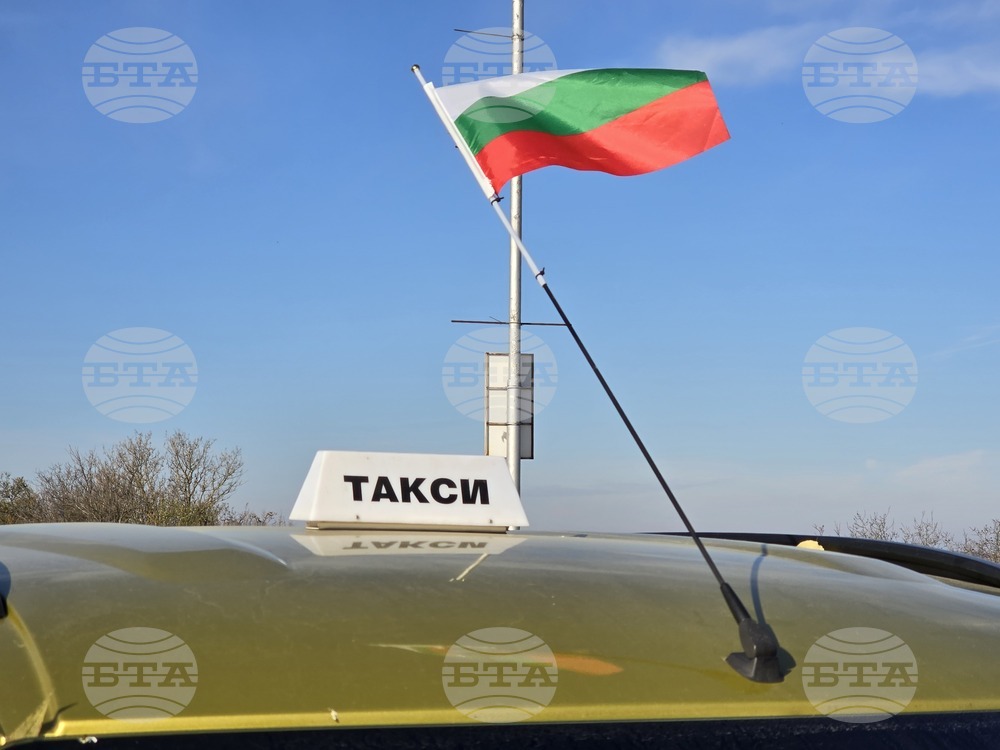 Добрич - таксиметрови шофьори - протест