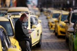 Таксиметрови шофьори - протест