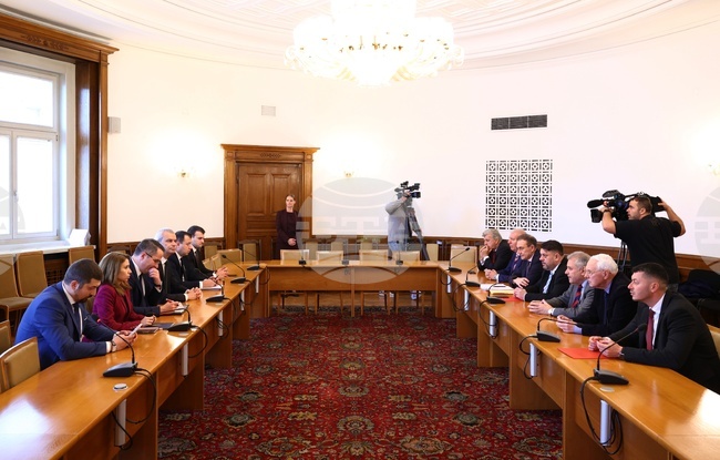 Народно събрание - „Възраждане” - „БСП – Обединена левица” - среща