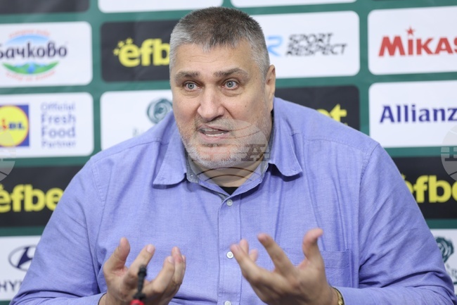 Президентът на БФВолейбол Любомир Ганев уважи вековния юбилей на Сръбската федерация