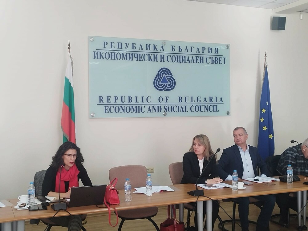 Climate Change Is Growing Challenge to Competitiveness of Bulgarian Agriculture, Economic and Social Council Finds