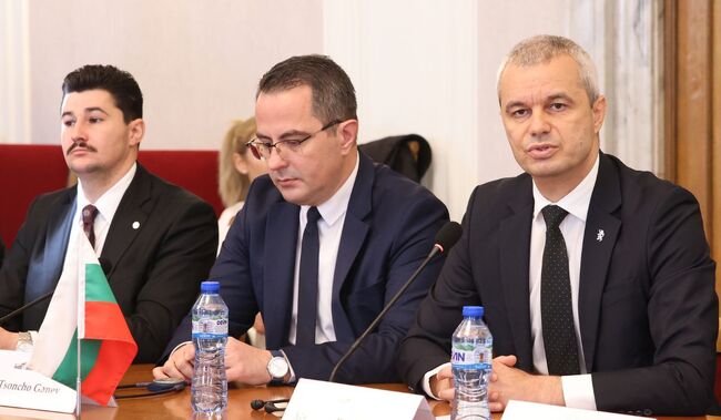 Костадин Костадинов на срещата с Европа на суверенните нации: Европа е наша