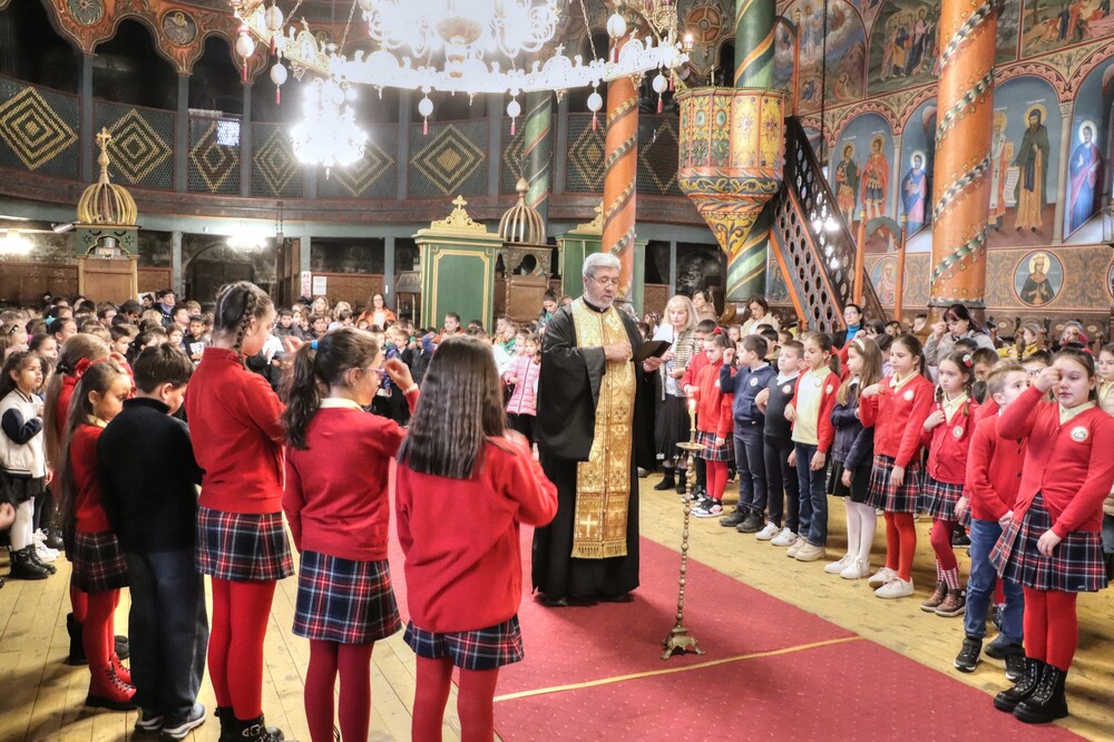 Започна новата учебна година по вероучение в Банско