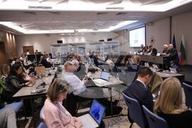 „Европа на суверенните нации“ - конференция - миграция