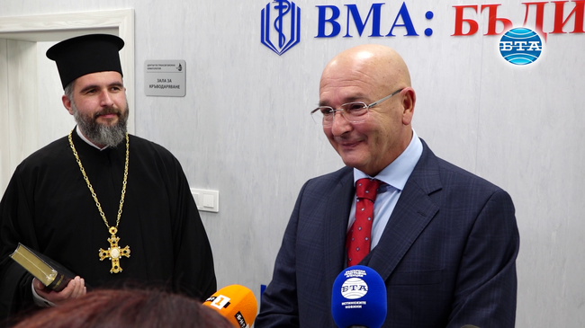 Свещеници от Софийската митрополия даряват кръв на нуждаещи се пациенти по повод Деня на християнското семейство