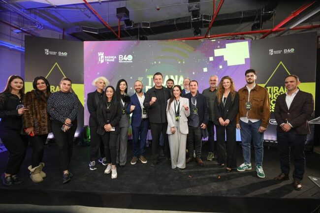 АТА: Космополитна Тирана приветства 3000 дигитални номади