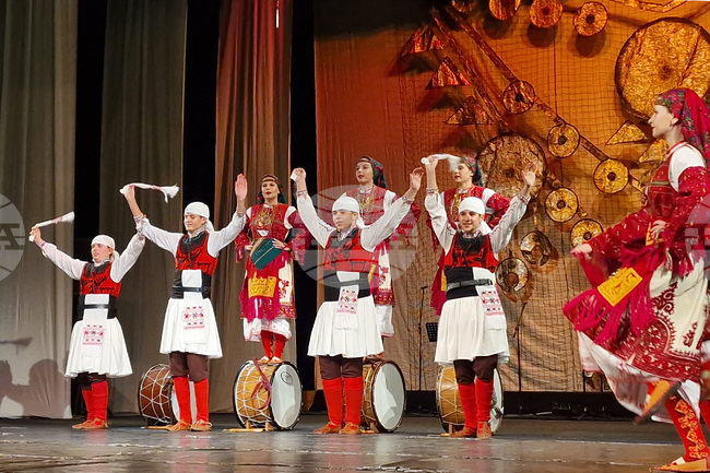 Разград - благотворителен концерт - „За Поля - с любов”